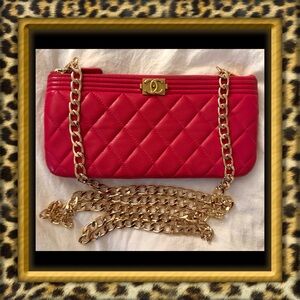 👑✅PRICE FIRM✅ AUTHENTIC Chanel Pink Boy Clutch